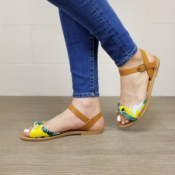 1950's Vintage Style Flat Sandals - G - Picture 4 of 5